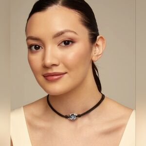 UNO DE 50 THINGY BLUE SWAROVSKI CRYSTAL ACCENTED PENDANT MULTI 16”L Leather